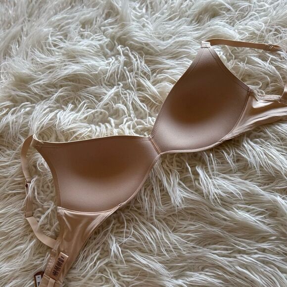 Skims Wireless Form Push up Plunge Bra Sand Size 34DD - Picture 8 of 10